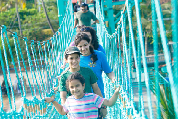 hanging bridge in cherai kuzhuppilly